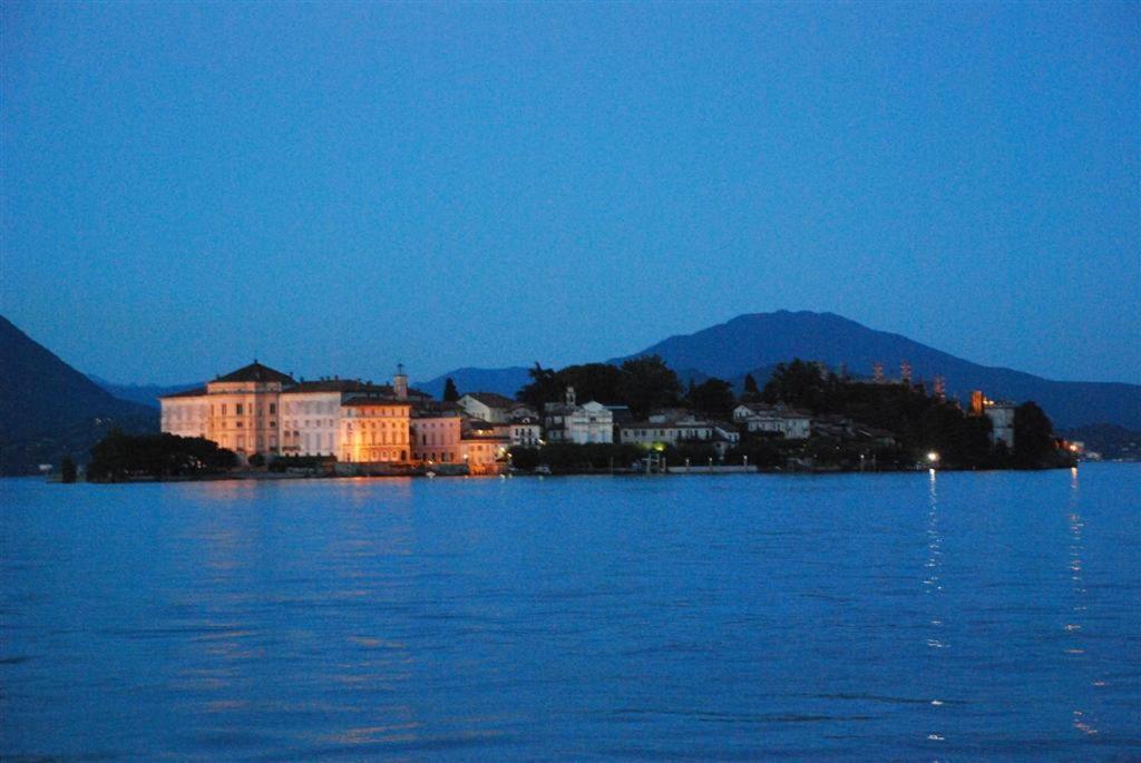 Hotel Villa Ruscello Baveno Kültér fotó